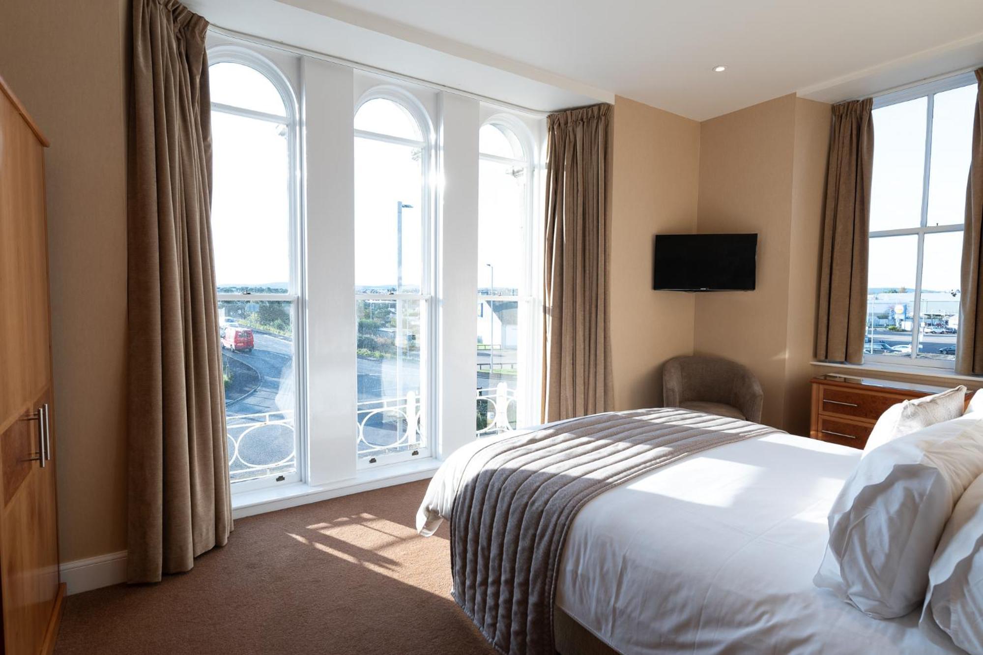 Double Room,1666659037:JPEG